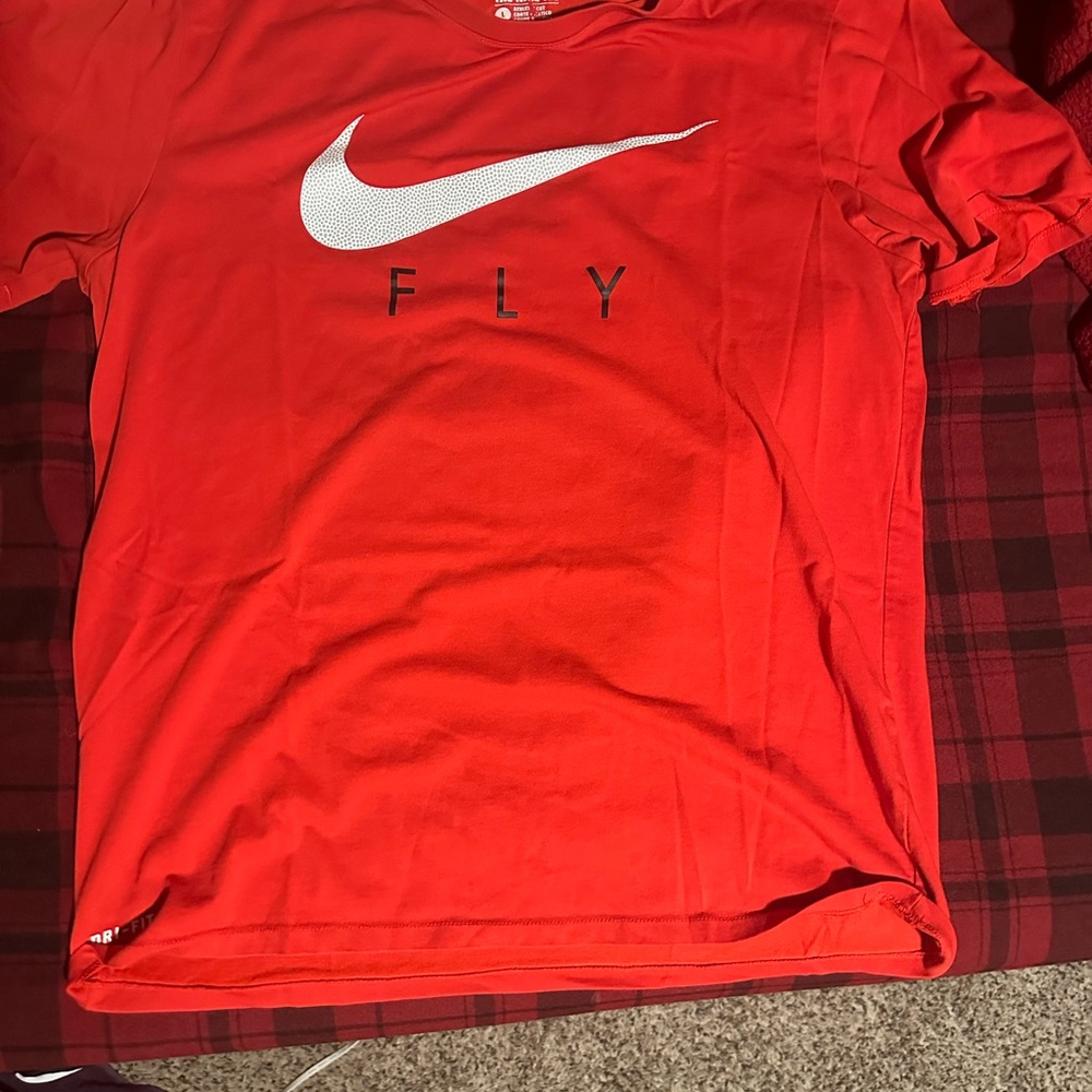 5 dri fit and comfy nike tshirts $30